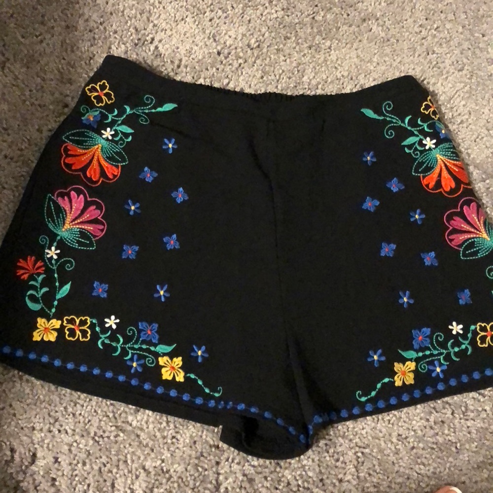 Xhilaration embroidered shorts